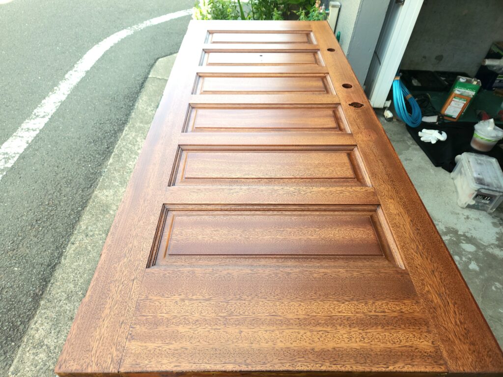 茨木市　木製扉塗装　家具調塗装
