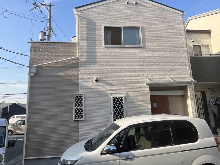 コーキングの経年劣化にて現場完了