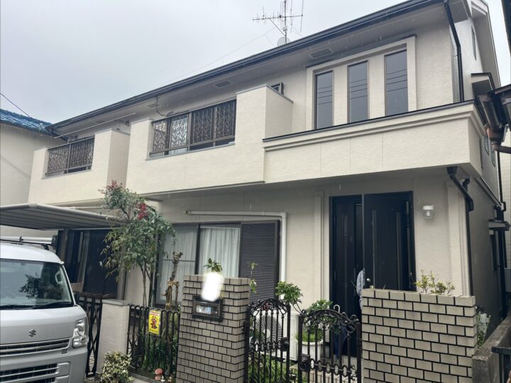 ひび割れや剥がれ欠損で外壁塗装をしました