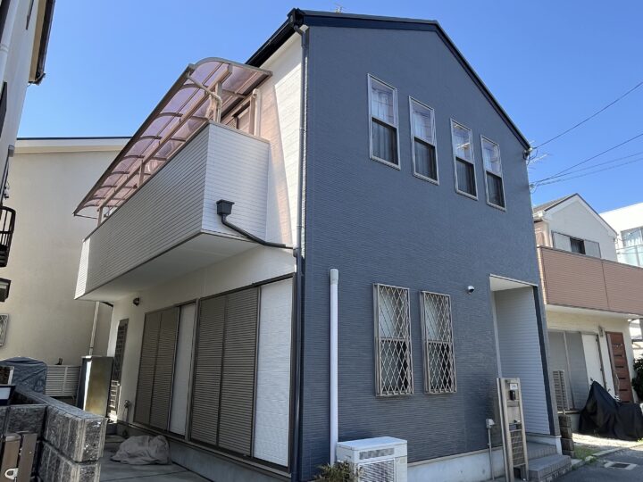 サイディングの膨れとコーキング劣化