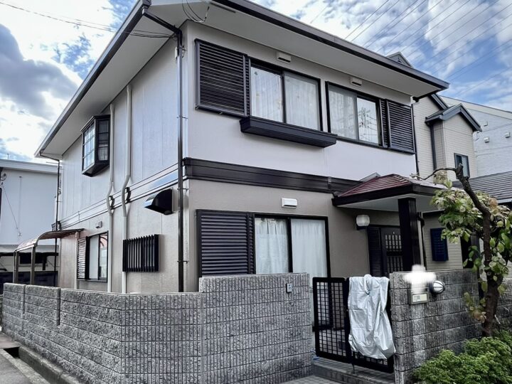 茨木市新堂町にて経年劣化にて塗装工事完了　